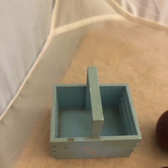 21 PC Whatnots Set: Hand Painted Gem Rock, Mini Apples & Basket, Mini Forks - Picture 12 of 12